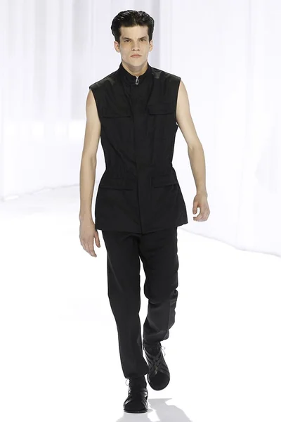 Look 21